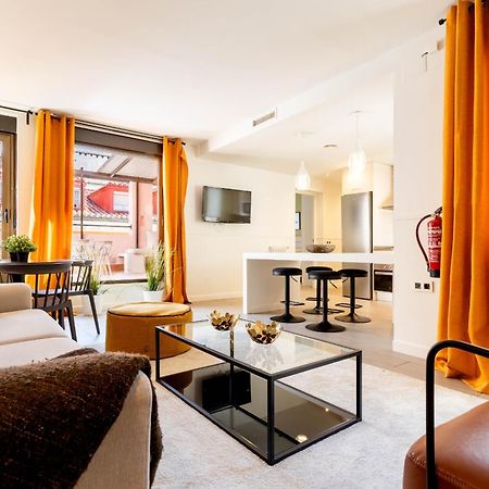 Apolo En Madrid Apartment Bagian luar foto