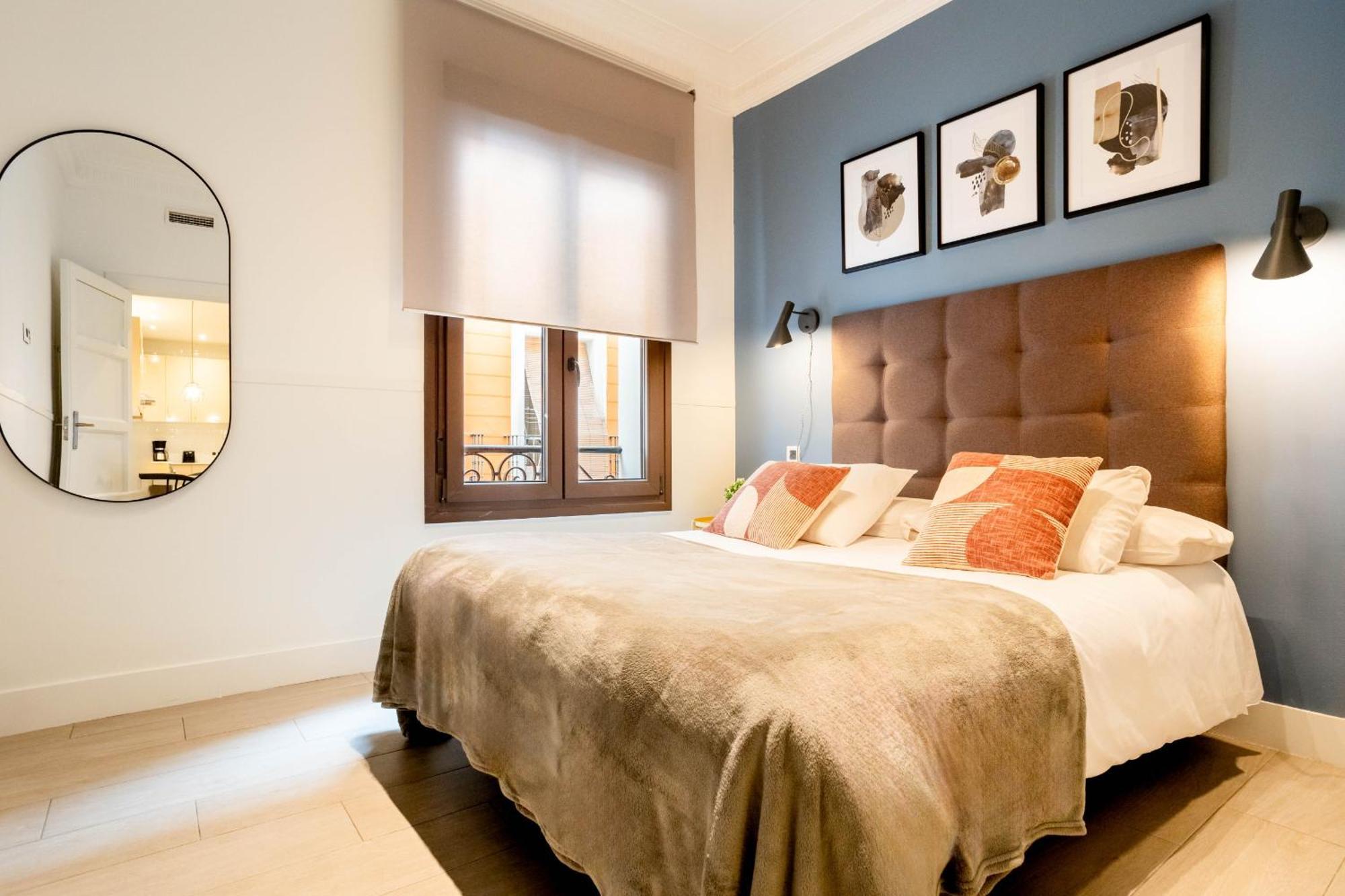 Apolo En Madrid Apartment Bagian luar foto